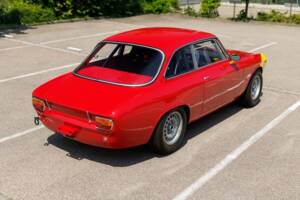 Afbeelding 15/50 van Alfa Romeo Giulia Sprint GTA (1965)