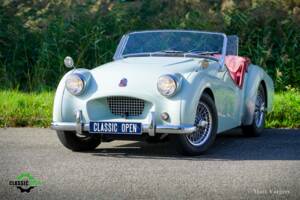 Image 22/45 of Triumph TR 2 (1954)