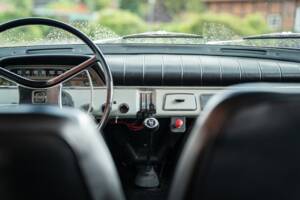 Bild 32/44 von Volvo P 221 (1968)