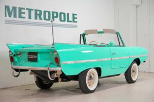 Image 7/42 de Amphicar 770 (1964)