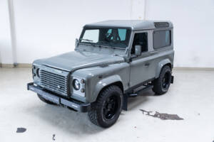 Bild 30/31 von Land Rover Defender 90 TD4 (2008)