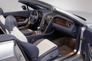 Bild 23/41 von Bentley Continental GTC W12 (2014)