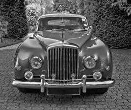 Image 2/4 of Bentley S1 Continental Mulliner (1957)