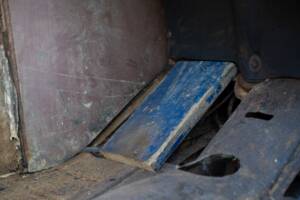 Image 63/134 of Ford V8 (1937)