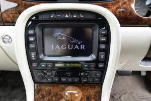 Afbeelding 45/50 van Jaguar XJ 8 4.2 (2003)