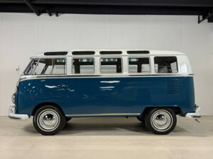 Imagen 9/19 de Volkswagen T1 Samba (1967)