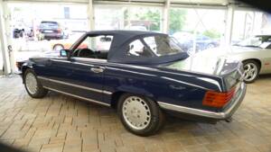 Image 9/22 de Mercedes-Benz 300 SL (1989)