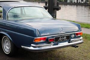 Image 6/27 de Mercedes-Benz 280 SE 3,5 (1971)
