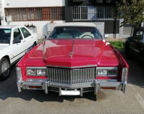 Imagen 2/6 de Cadillac Fleetwood Eldorado Convertible (1976)