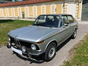 Image 1/99 of BMW 2002 Touring (1974)