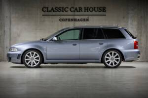 Imagen 20/100 de Audi RS4 Avant (2001)