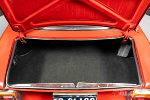 Image 6/19 of Alfa Romeo Giulia 1600 GT Junior (1975)