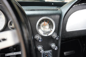 Immagine 47/50 di Chevrolet Corvette Sting Ray (1963)
