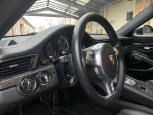 Bild 26/44 von Porsche 911 Turbo S (2013)