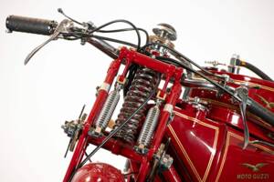 Immagine 48/50 di Moto Guzzi 250 SS (1930)