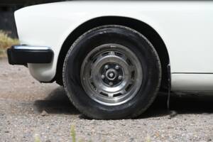 Image 15/20 de Jaguar XJ 6 L 4.2 (1978)