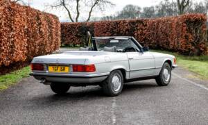 Image 3/40 of Mercedes-Benz 450 SL (1977)