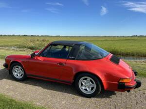 Image 6/8 de Porsche 911 2.7 S (1974)