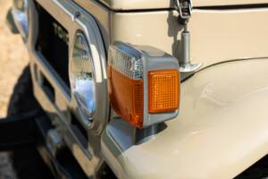 Bild 7/50 von Toyota Land Cruiser BJ 40 (1977)