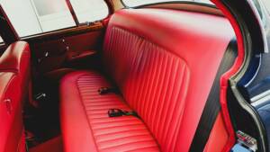 Bild 22/57 von Jaguar Mk II 3.4 (1967)