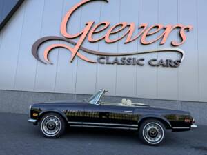 Imagen 1/38 de Mercedes-Benz 280 SL (1969)