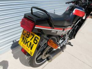 Immagine 42/44 di Yamaha RD 350 LC (1989)