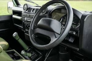 Image 24/39 of Land Rover Defender 90 TD4 (2008)