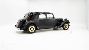 Image 2/15 de Citroën Traction Avant 11 B (1955)