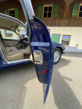 Image 20/36 of Jaguar XJ 6 4.2 (1984)
