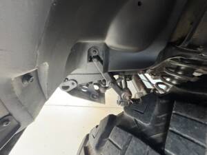Bild 52/61 von Land Rover Defender 90 Td5 (2000)