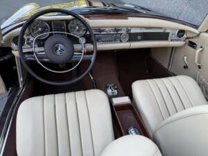 Bild 20/38 von Mercedes-Benz 280 SL (1969)