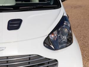 Bild 15/95 von Aston Martin Cygnet (2012)