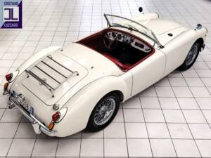 Image 6/59 of MG MGA 1500 (1958)