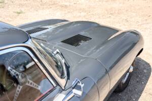 Bild 9/44 von Jaguar E-Type 4.2 (1964)