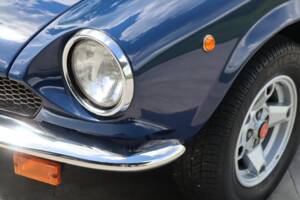 Image 41/50 of FIAT 124 Spider CS1 (1978)