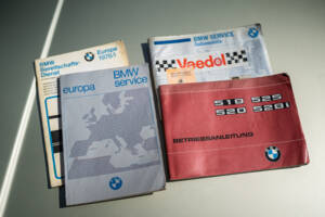 Image 46/46 of BMW 525 (1978)