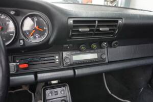 Bild 38/51 von Porsche 911 Carrera 3.2 (1986)