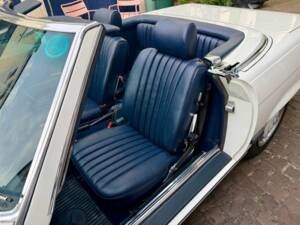 Image 6/50 of Mercedes-Benz 280 SL (1984)