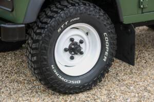 Immagine 49/50 di Land Rover 90 (1990)