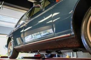 Image 44/48 of Rolls-Royce Silver Spirit (1983)