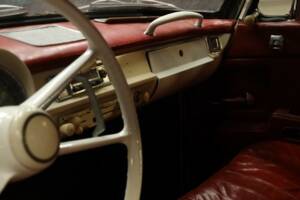 Immagine 47/50 di BMW 503 (1957)