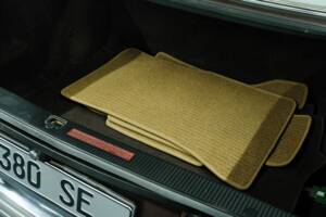 Bild 7/50 von Mercedes-Benz 380 SE (1984)
