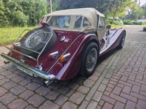 Image 33/51 of Morgan Plus 8 (1983)