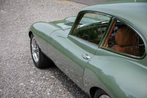 Image 37/41 de Jaguar E-Type (2021)