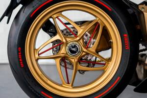 Bild 36/38 von MV Agusta DUMMY (2011)