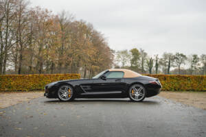 Image 32/100 de Mercedes-Benz SLS AMG Roadster (2011)