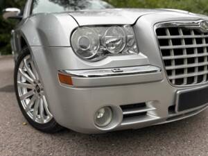 Image 8/50 of Chrysler 300 S (2008)