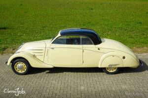 Image 1/47 of Peugeot 402 Eclipse (1935)