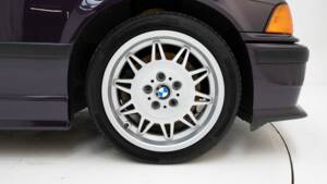 Image 12/15 of BMW M3 (1994)