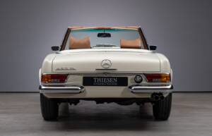 Image 13/41 of Mercedes-Benz 280 SL (1969)